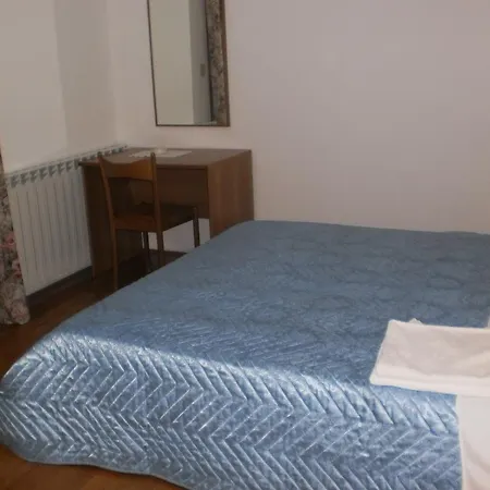 Komendanovic Guest house 3*